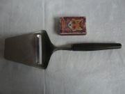 STARY NÓŻ DO SERA W DOBRYM STANIE