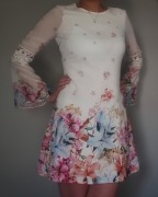  Sukienka LIPSY LONDON – kwiatowa, elegancka