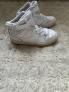 Buty Wysokie Nike Białe 35