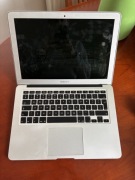 MacBook Air 11” zablokowany