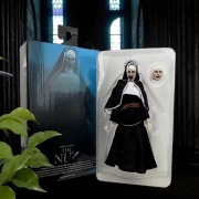 Figurka The Nun Valak zakonnica obecność the conjuring horror Annabelle
