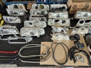 Audi 80 b4 lampy hella  soczewka soczewki odblysnik ramka wtyczki dekle