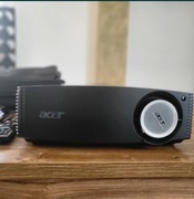 Projektor Acer  P7203