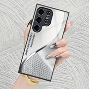 Kreatywne Etui na Telefon z Popularnymi Elementami kolor  Srebrny Gradient