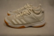 Buty Adidas D97703 r. 34