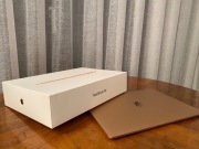 MacBook Air złoty 13’3