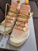 Buty sportowe Adidas Terrex Free Hiker Parley – rozmiar 39 1/3