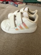 Buciki adidas rozmiar 25