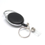 SKI-PASS BRELOK NA INDENTYFIKATOR Z KARABIŃCZYKIEM KÓŁECZKO KLIPS CZARNY