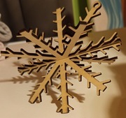 Drewniana śnieżynka - świąteczna zawieszka 