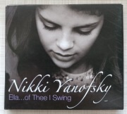 Nikki Yanofsky plyty w stanie bdb.
