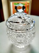 Kryształowa cukiernica z przykrywką. Lata 70. PRL Vintage