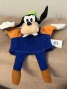 Maskotka pacynka McDonald's Disneyland Goofy 2001