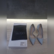 Hugo Boss szpilki błękit, włoska skóra 39