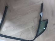 Opel Mokka X - szyba lewy przód (mala)