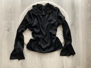 Zara satynowa bluzka koszula z rozszerzanymi rękawami falbanką na dekoldzie