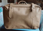 Walizka podróżna PRL