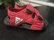 Sandały Adidas, rozmiar 22