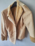 Beżowy kożuszek kurtka 38