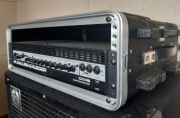 Gallien Krueger RB 1001, wzmacniacz basowy, twardy case rack, dodatki