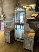 stylowa toaletka z lustrem + 2 szafki nocne