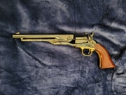Rewolwer czarnoprochowy Uberti Colt Army 1860 kenelowany