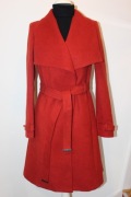 Wysokiej jakości płaszcz damski rudy rozmiar 46