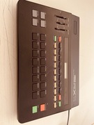 automat perkusyjny Yamaha RX-11 z 1984 roku