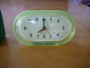 Zegar budzik kwarcowy