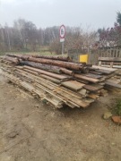 Drewno pozostale z budowy