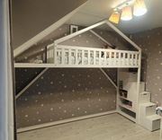 Łóżko dziecięce, domek, antresola, schodki, materac