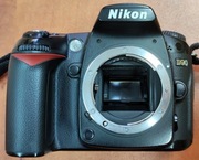 korpus Nikon D90 + pasek + 2 akumulatory + ładowarka