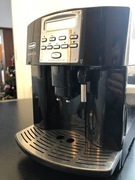 Ekspres De'Longhi Magnifica Automatic Cappuccino