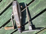 RĘCZNA WIERTARkA Z CZASÓW PRL-nie potrzebuje zasilania, solidna, duża