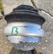 Poduszka silnika mercedes 2022402617