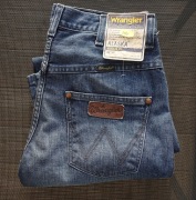 Wrangler Alaska 30/32 NOWE