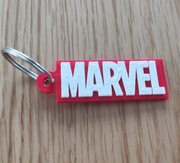 Brelok do kluczy Marvel breloczek logo