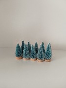 Zestaw 10 Mini Choinek - Sztuczne mini choinki sosnowe do dekoracji 