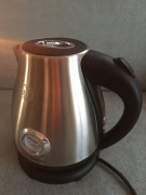 Czajnik Esperanza  EKK029 Thames srebrny 1,7L (przecieka)