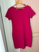 Fuksjowa różowa sukienka krótki rękaw z kieszeniami, Simple - rozm. S