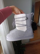 Śniegowce Koolaburra by UGG skóra zamsz 38