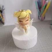 Słodki  Aniołek z masy cukrowej - Dekoracje tortu 