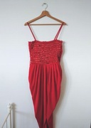 Elegancka czerwona sukienka z cekinami lata 2000 balowa C&A 38 M