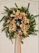 Wianek kwietny wiosenny na drzwi dekoracja domu ozdoba Świąt na prezent 