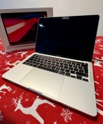 MacBook Pro M2 (2022) | 8GB RAM | 512GB SSD | Retina | Komplet