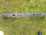 Czujniki parkowania i absorwer zderzaka przedniego