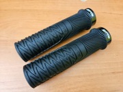 Gripy chwyty ztto grube 33mm 130mm czarne lock on 