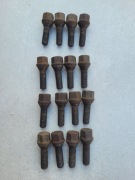 Komplet śrub stalowych do Citroëna C5 