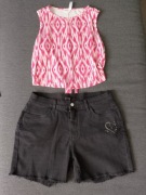 Zestaw: Czarne jeansowe spodenki szorty+bluzka bez rękawów rozm.40/42