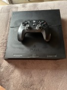 PlayStation 4 + pad 